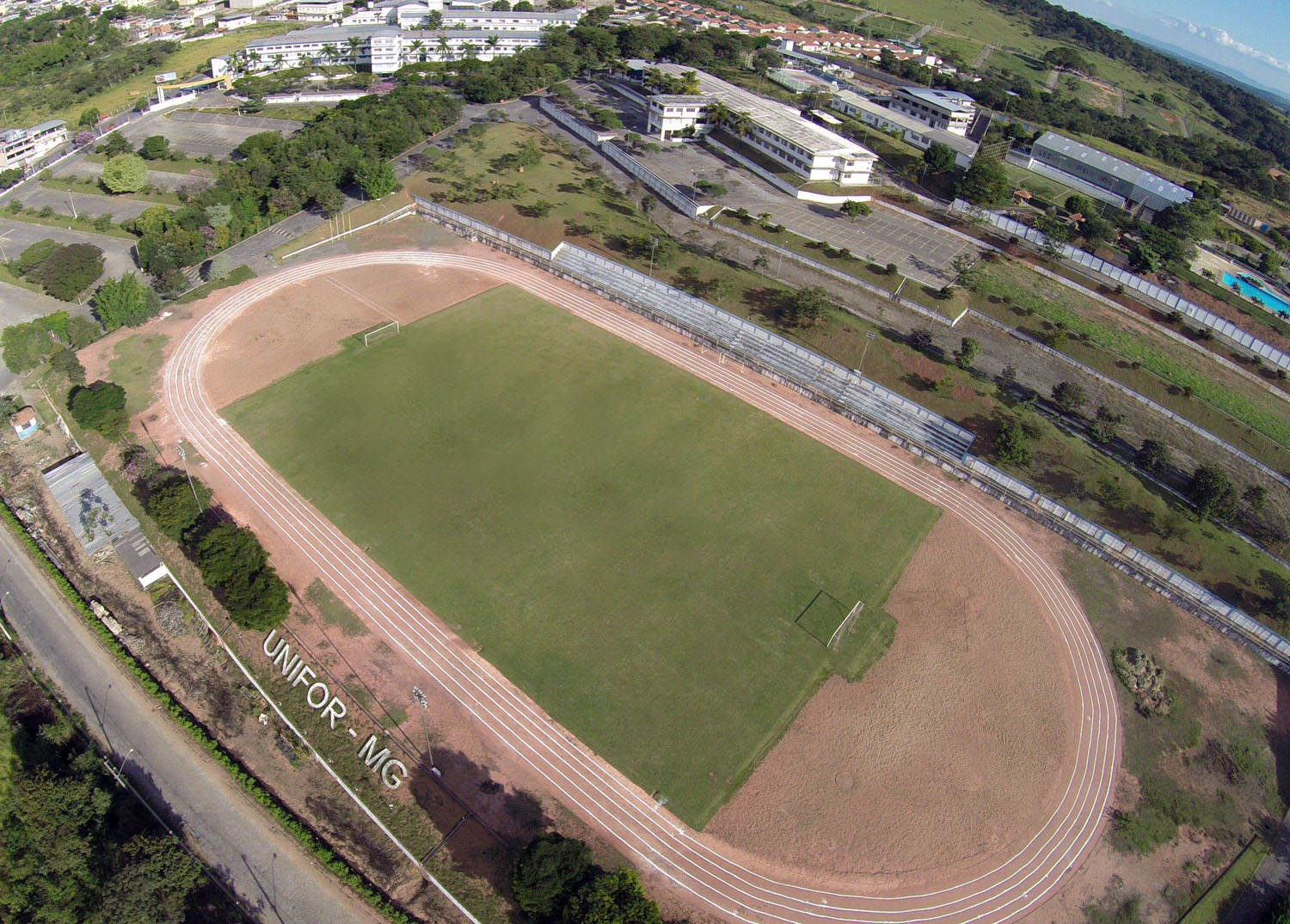 CAMPO DE FUTEBOL