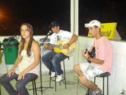 Projeto Quinta Especial apresenta reggae e pop rock