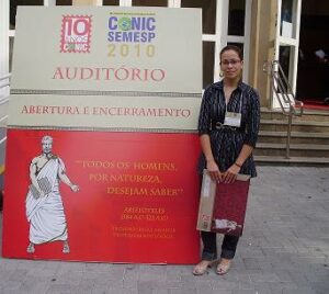 Aluna de Ciências Biológicas participa de congresso em São Paulo