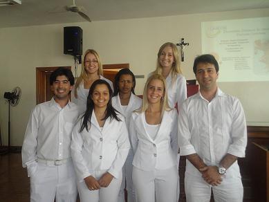 Alunos de Fisioterapia proferem palestra no Fórum de Formiga