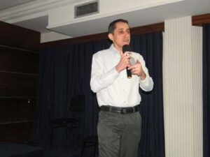 Palestra sobre empreendedorismo é ministrada para acadêmicos de Marketing e de Administração