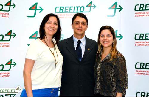 Professor do UNIFOR-MG publica capítulo de livro