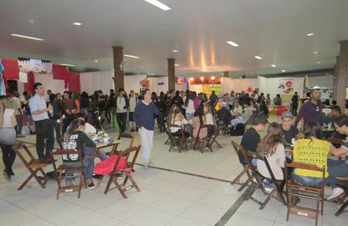 FEMAD 2015 abordou a Gastronomia com diversos pratos típicos