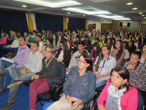 VIII Oficina da Saúde do UNIFOR-MG aborda diversos temas