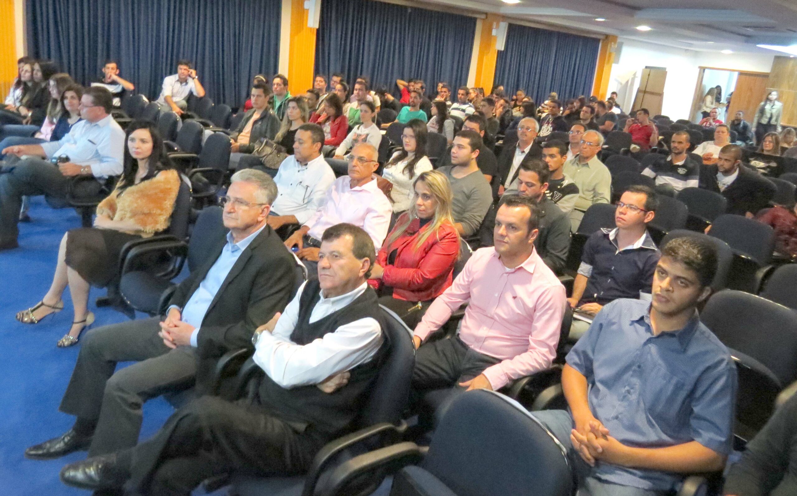 Semana da Administração é realizada no UNIFOR-MG