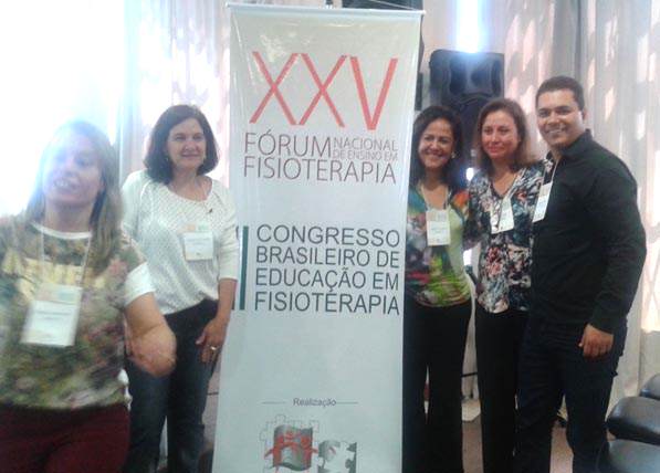 Coordenador do curso de Fisioterapia participa de congresso e fórum nacional