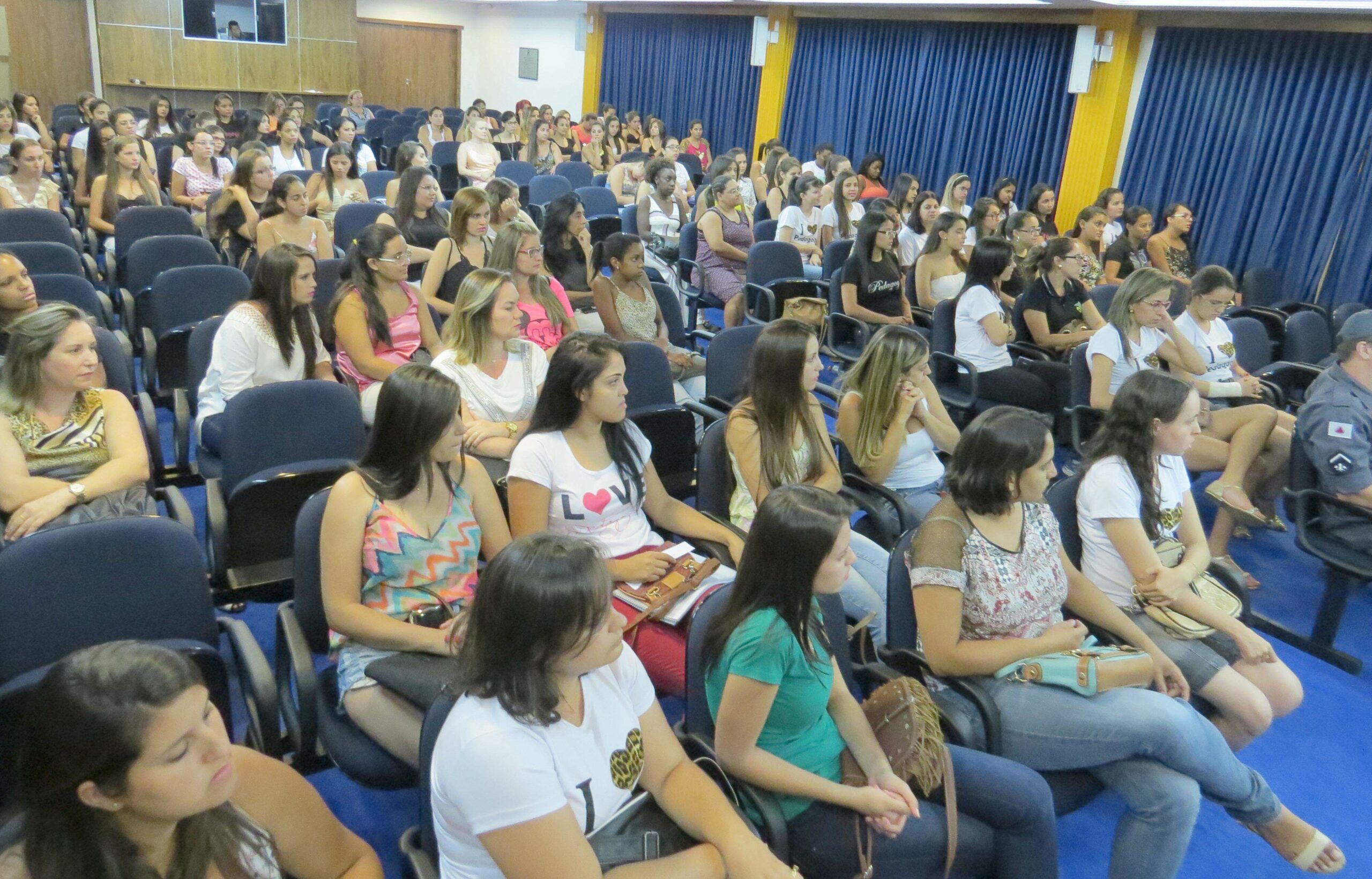 VI Semana da Pedagogia aborda educação e contemporaneidade