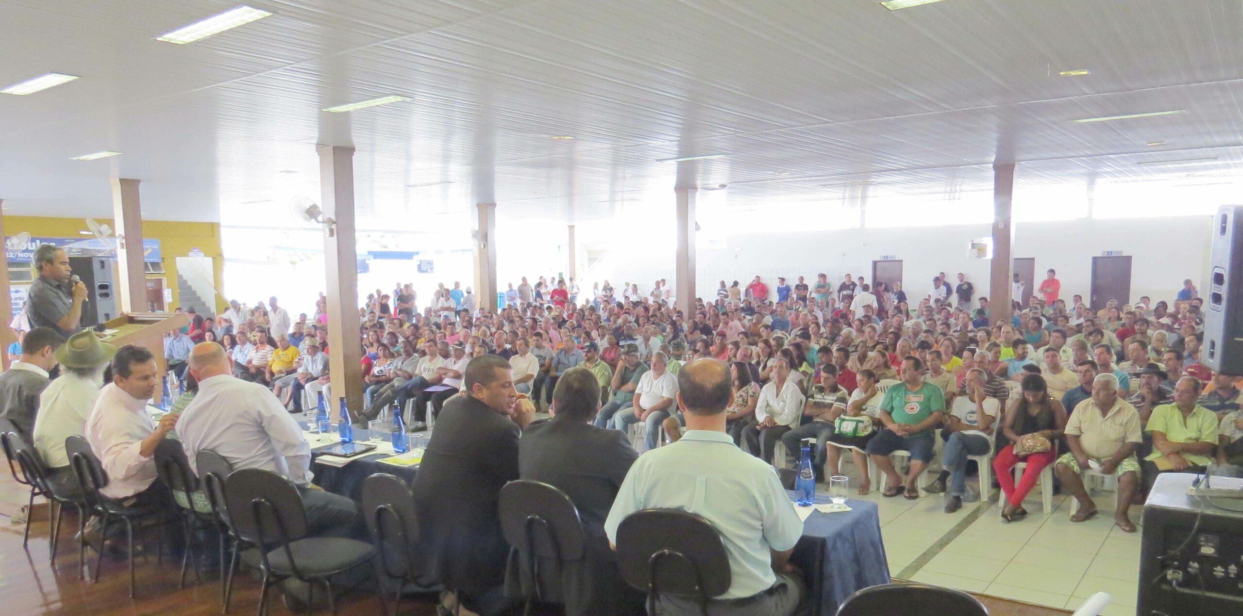 UNIFOR-MG sedia Simpósio de Formação de Pescadores