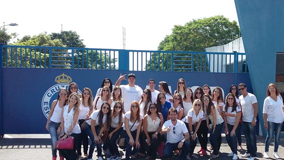 Alunos de Fisioterapia visitam a Toca da Raposa e Clínica de Fisioterapia em Belo Horizonte