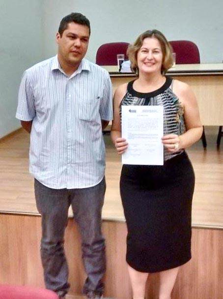 Mais uma professora do UNIFOR-MG entra para o quadro de doutores