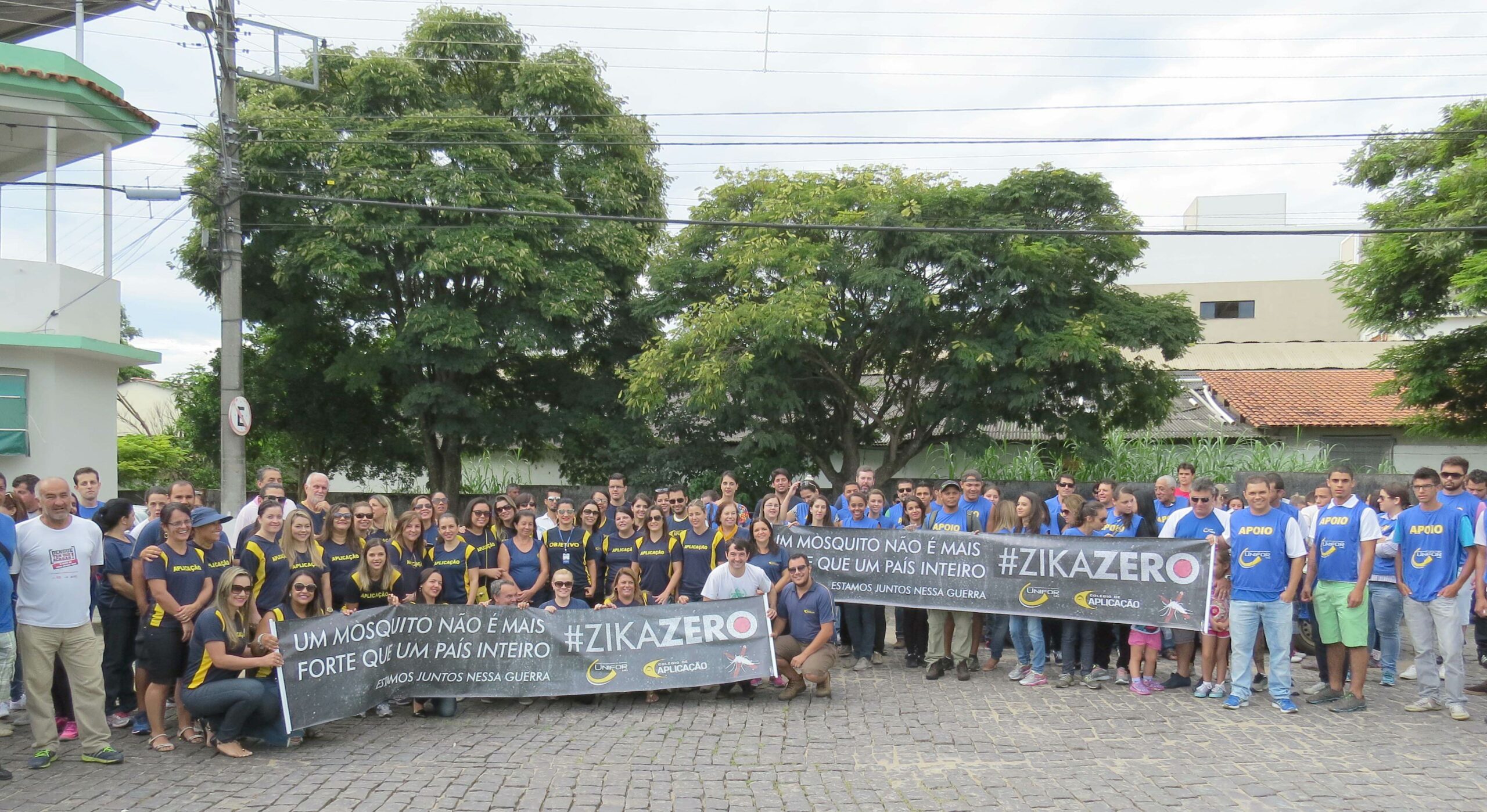 Alunos e professores do UNIFOR-MG e Colégio de Aplicação participam do mutirão de combate ao Aedes Aegypti