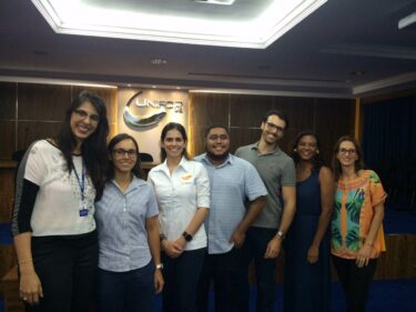 Alunos do UNIFOR-MG participam da palestra “O Vidro na Arquitetura”