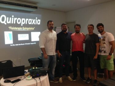 Professores do UNIFOR-MG participam de Curso de Formação em Quiropraxia Clínica