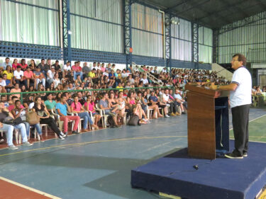 Reitoria do UNIFOR-MG promove evento de boas-vindas aos calouros