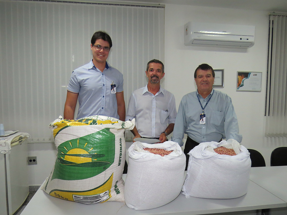 Lar São Francisco de Assis recebe donativos da FUOM