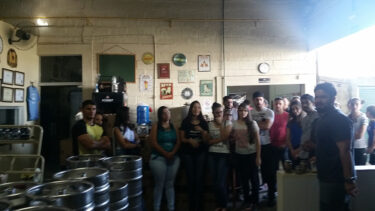 Alunos do Curso de Engenharia Química visitam a Cervejaria Fürst