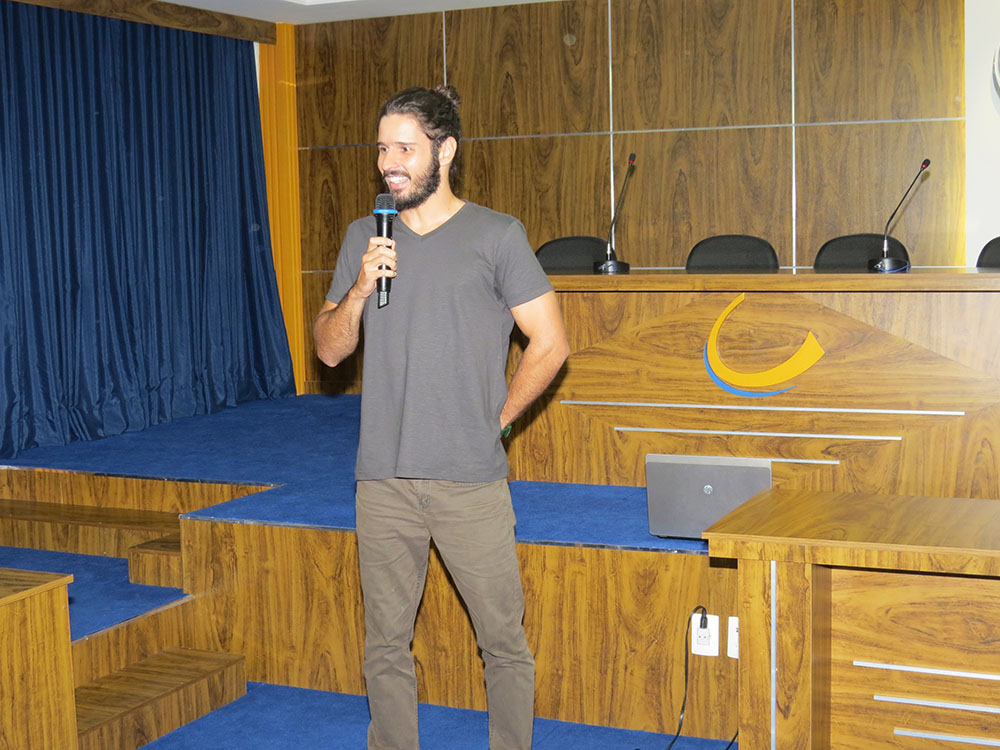 Curso de Ciências Biológicas promove palestra sobre Biologia Marinha