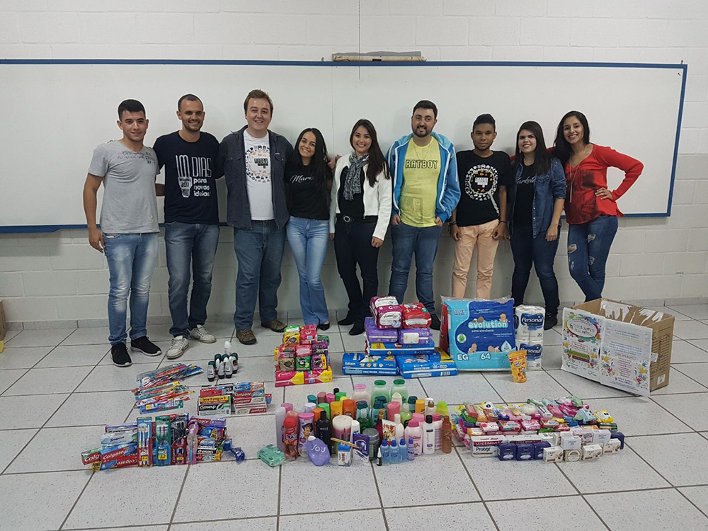 Campanha do Curso de Marketing arrecada donativos para a Casa de Acolhimento da Criança e do Adolescente de Formiga