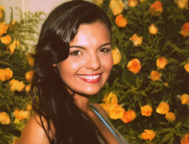 Egressa do UNIFOR-MG é aprovada em primeiro lugar em Doutorado