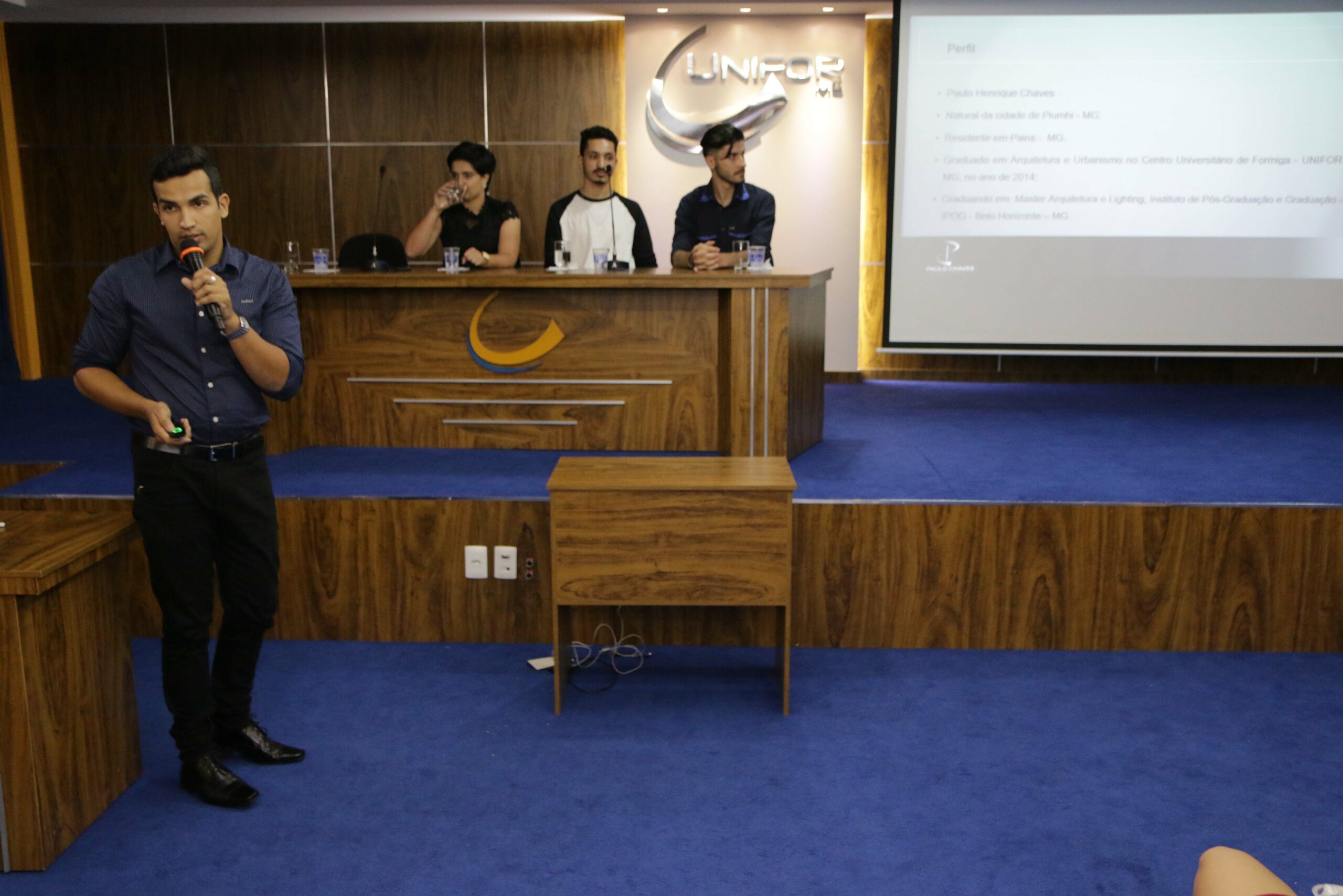 Alunos de Arquitetura e Urbanismo participam de Aula Magna Motivacional