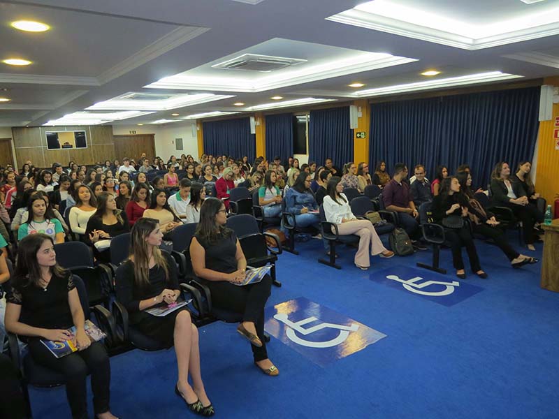 II SIMPÓSIO DE BIOMEDICINA DO UNIFOR-MG É REALIZADO
