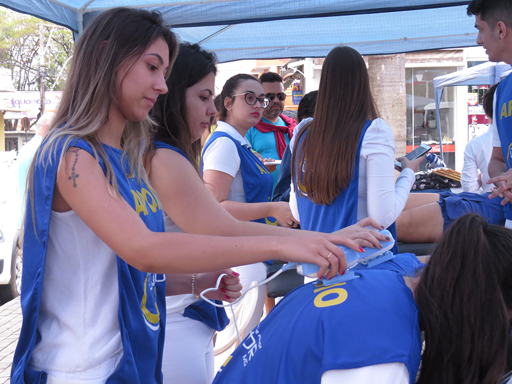 COMUNIDADE PRESTIGIA O UNIFOR NA PRAÇA EM PIUMHI
