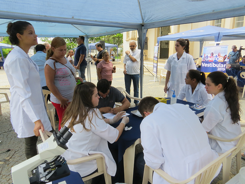 LAGOA DA PRATA RECEBE O PROJETO UNIFOR NA PRAÇA