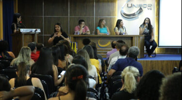 CURSO DE PEDAGOGIA REALIZA SEMINÁRIO “EDUCAÇÃO INCLUSIVA EM FOCO”