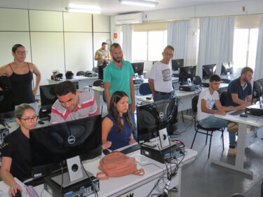 ESTAGIÁRIOS DO PROJETO TERRA DAS ÁGUAS PARTICIPAM DE TREINAMENTO
