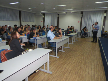 UNIFOR-MG COMEMORA DIA DO PROFISSIONAL DE MARKETING