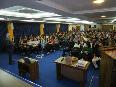 UNIFOR-MG APOIA SEMANA NACIONAL DA PESSOA COM DEFICIÊNCIA INTELECTUAL E MÚLTIPLA