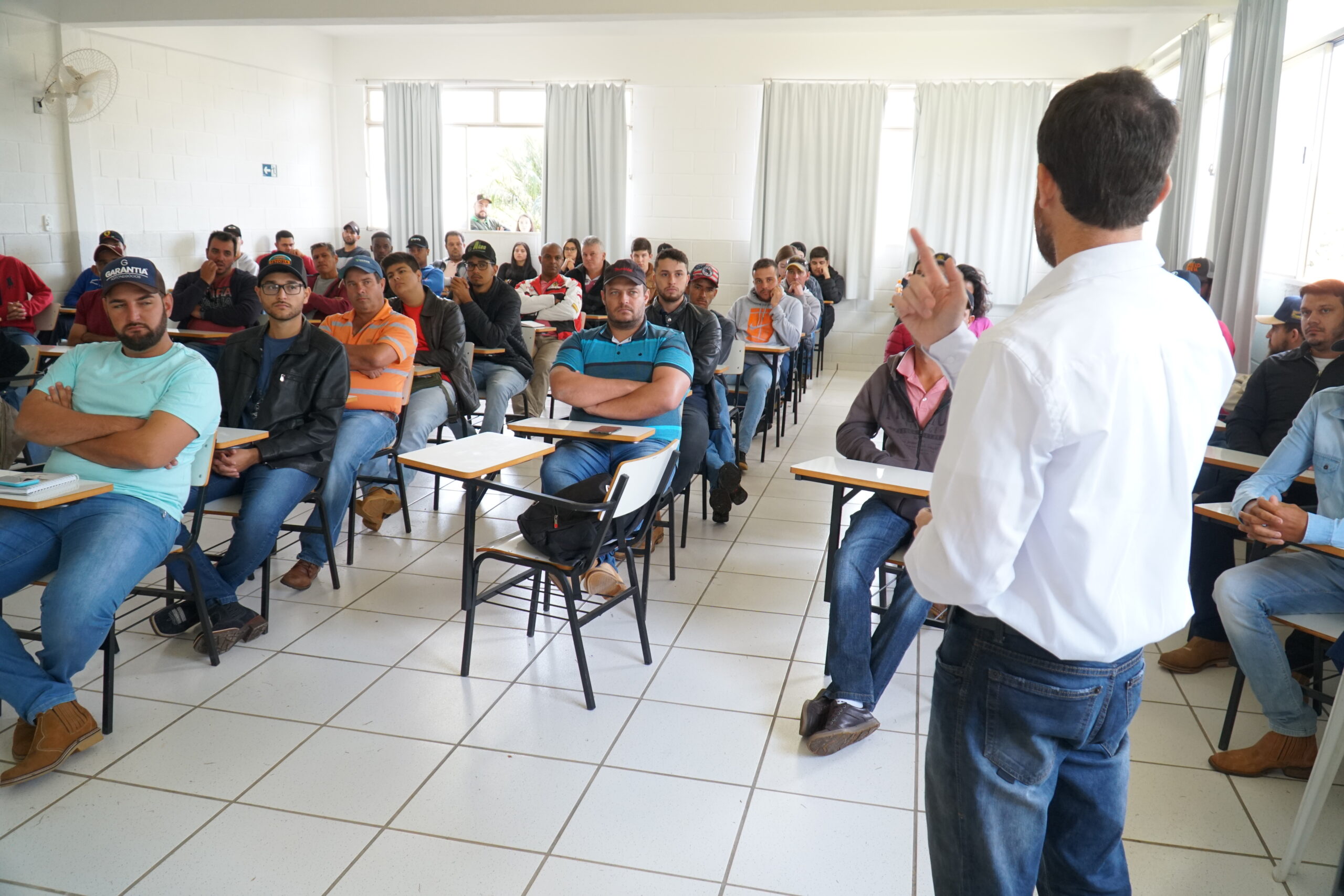 TRILHA DO AGRO APRESENTA COLHEITA MECANIZADA DE GRÃOS