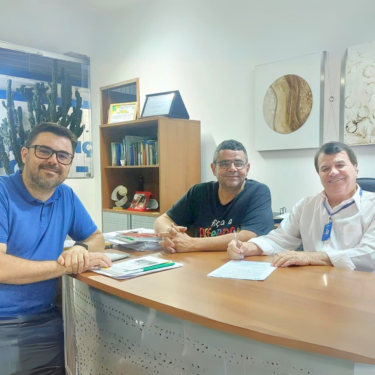 UNIFOR-MG E BANCO MUNICIPAL DE ALIMENTOS RENOVAM CONVÊNIO DO PROJETO HORTA URBANA