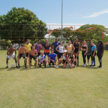 DIA DE PRÁTICA CONTA COM PRESENÇA DE ALUNOS DO CURSO DE EDUCAÇÃO FÍSICA NAS MODALIDADES PRESENCIAL E EAD