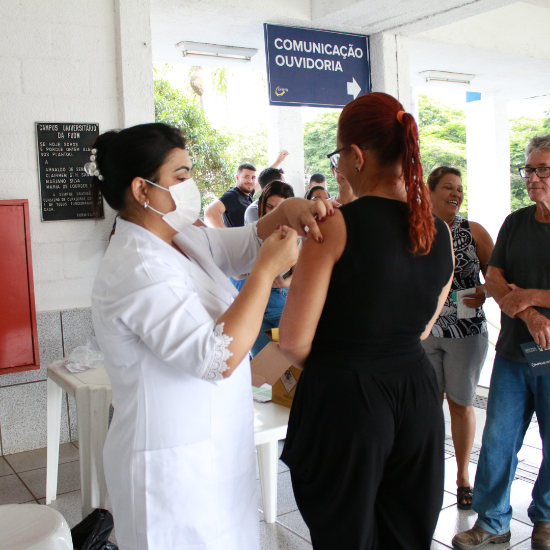 SAAEMG REALIZA CAMPANHA DE VACINAÇÃO PARA FUNCIONÁRIOS DO UNIFOR-MG