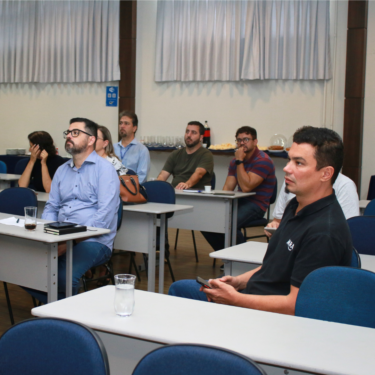 UNIFOR-MG RECEBE REUNIÃO DE COORDENADORES DOS CURSOS EM CONJUNTO COM O TEIA