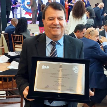 UNIFOR-MG RECEBE PELA TERCEIRA VEZ CONSECUTIVA O SELO DE QUALIDADE OAB RECOMENDA