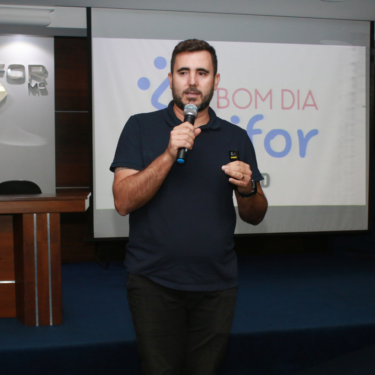PROGRAMA “BOM DIA UNIFOR” APRESENTA INFORMAÇÕES PERTINENTES AO VESTIBULAR EAD