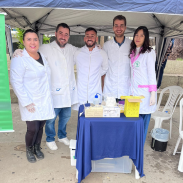 MAIS UMA CÃOMINHADA FOI REALIZADA PELO UNIFOR-MG EM PARCERIA COM A PETLAND