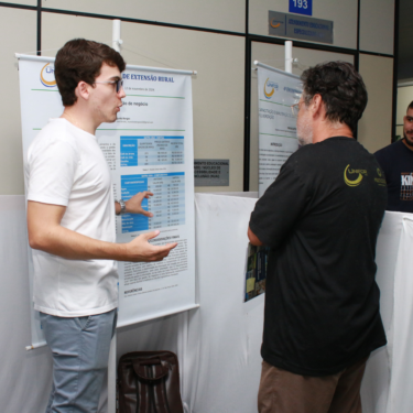 UNIFOR-MG PROMOVE 4º ENCONTRO DE EXTENSÃO RURAL