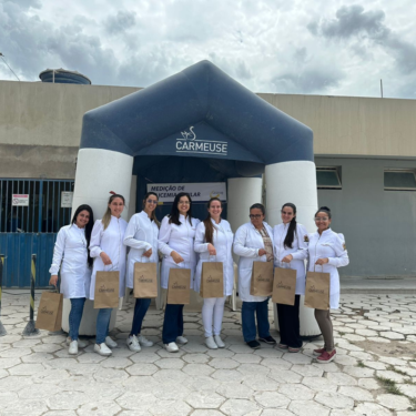 ALUNAS DE ENFERMAGEM PARTICIPAM DA 27ª SIPAT-MA DA EMPRESA CARMEUSE BRASIL