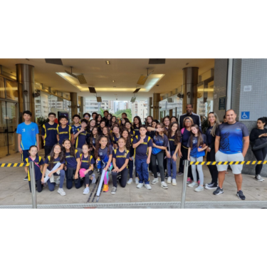 ALUNOS DO COLÉGIO UNIFOR ACOMPANHAM PARTIDA DA SUPERLIGA FEMININA DE VÔLEI EM BELO HORIZONTE