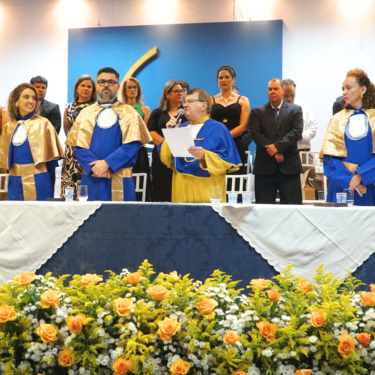 UNIFOR-MG REALIZA FORMATURAS DE CURSOS DE GRADUAÇÃO (TURMA 2024.2)