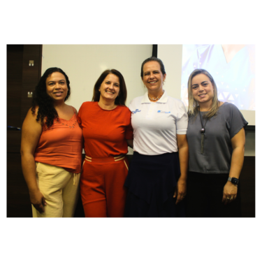 CALOUROS DE ENFERMAGEM PARTICIPAM DE AULA INAUGURAL COM REPRESENTANTE DO COREN-MG