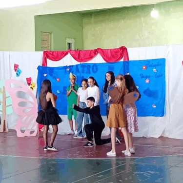 EGRESSO DO UNIFOR-MG PROMOVE PROJETO “TEATRO NA ESCOLA”