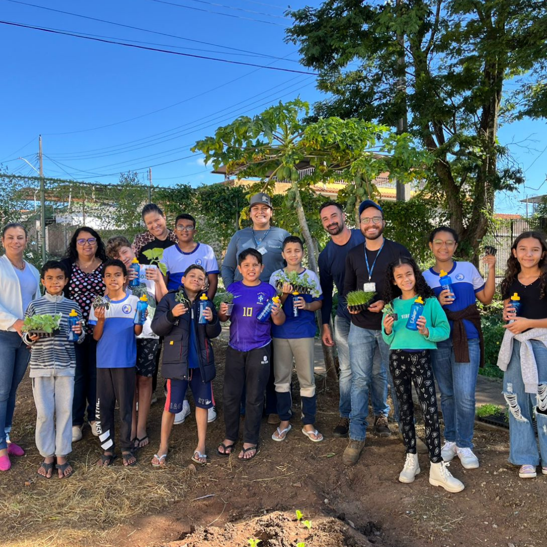 EM PARCERIA COM O UNIFOR-MG, PROJETO “HORTAS URBANAS” TRANSFORMA ESPAÇOS PÚBLICOS E ESCOLARES EM FORMIGA-MG