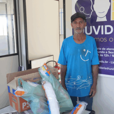 DOAÇÃO: IRMANDADE DE CONGADEIROS NOSSA SENHORA APARECIDA