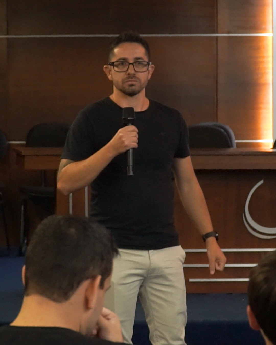 CARREIRA NA ÁREA DO T.I. É DISCUTIDA EM PALESTRA ESPECIAL PARA O CURSO DE CIÊNCIA DA COMPUTAÇÃO DO UNIFOR-MG