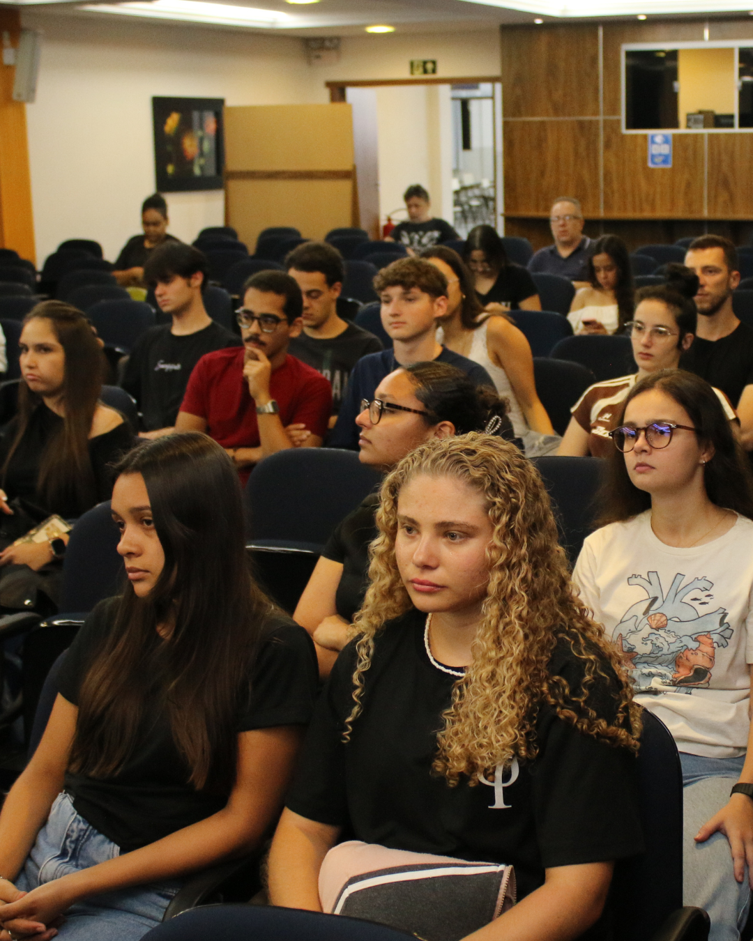 UNIFOR-MG CELEBRA DIA DA PSICOLOGIA COM DEBATE SOBRE GÊNERO E SOCIEDADE