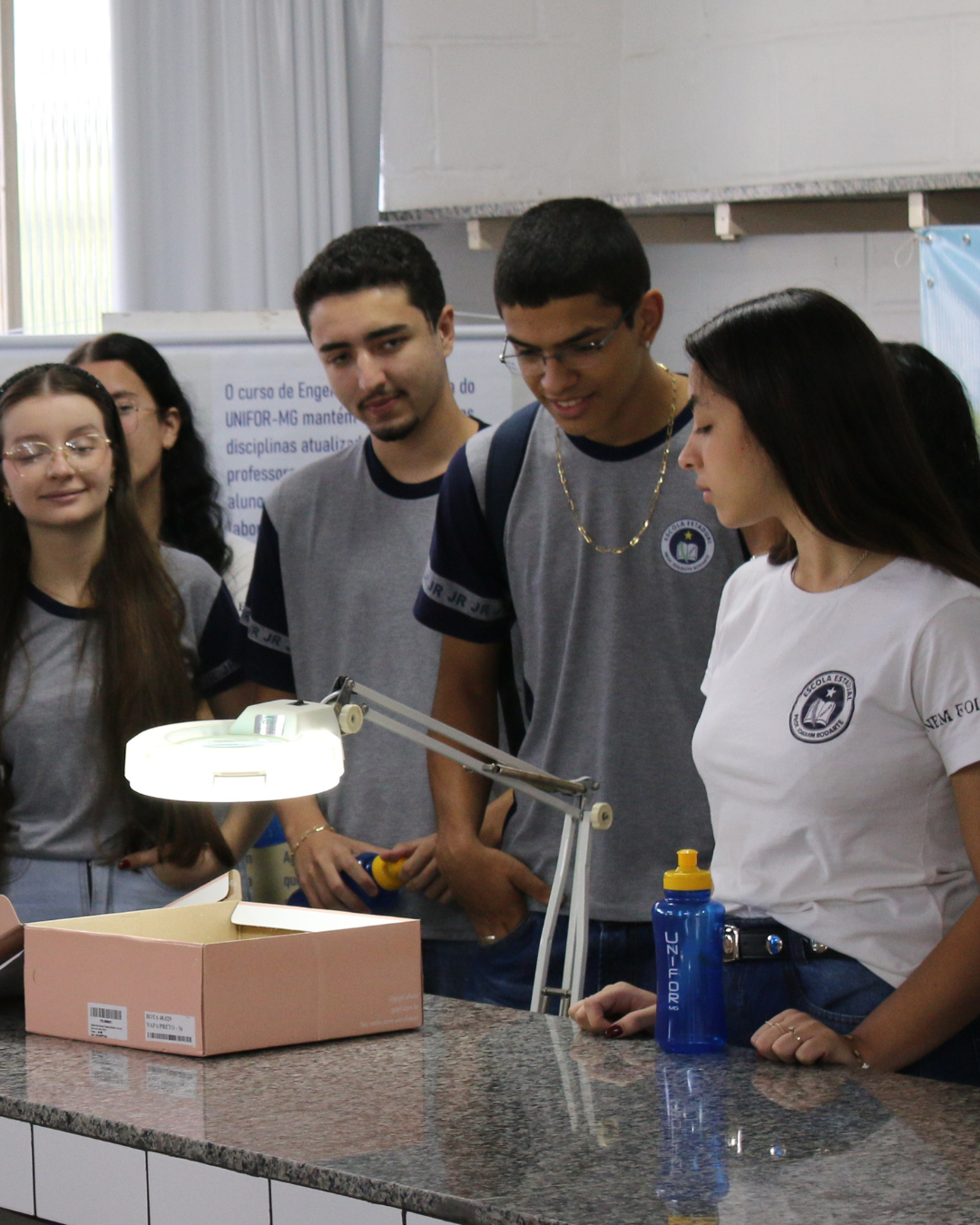 MOSTRA DE PROFISSÕES DO UNIFOR-MG RECEBE ESTUDANTES E APRESENTA POSSIBILIDADES DE CARREIRA